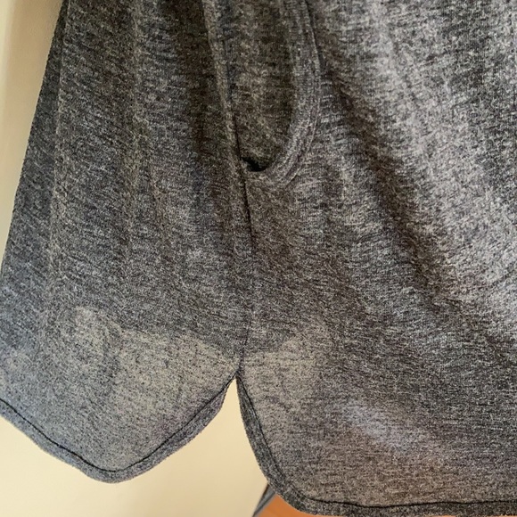 Gray button shirt - Picture 5 of 6